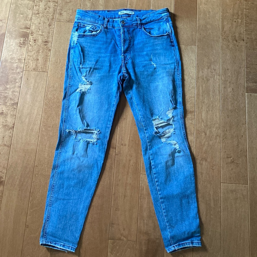 Zara Men’s Distressed Jeans Sz 34